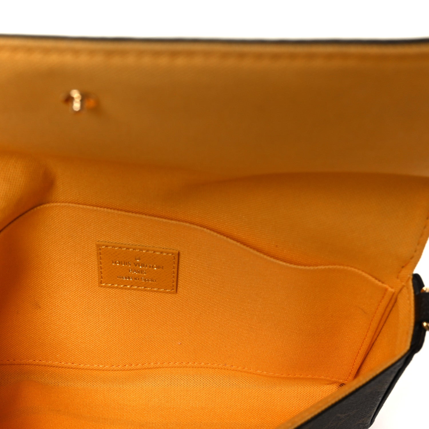 Louis Vuitton Monogram 2022 Christmas Animation New York Soho Pochette Felicie Chain Wallet Yellow 6 of 13
