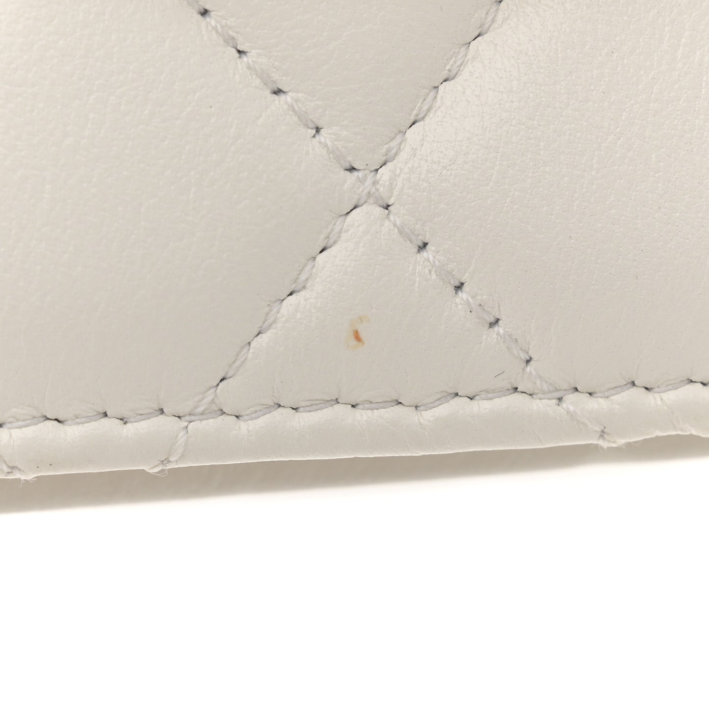 Calfskin Quilted Maxi Pearls Clutch With Chain White
