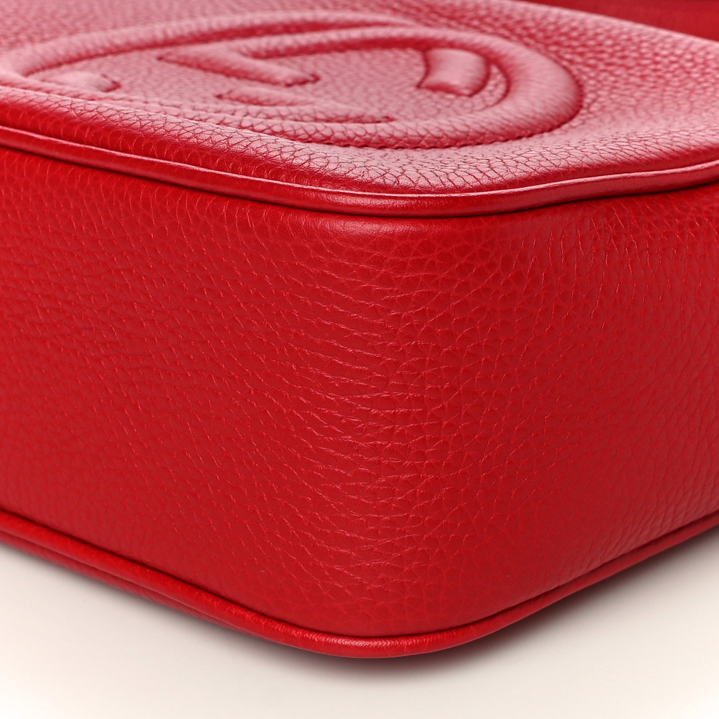 Pebbled Calfskin Small Soho Disco Bag Tabasco Red