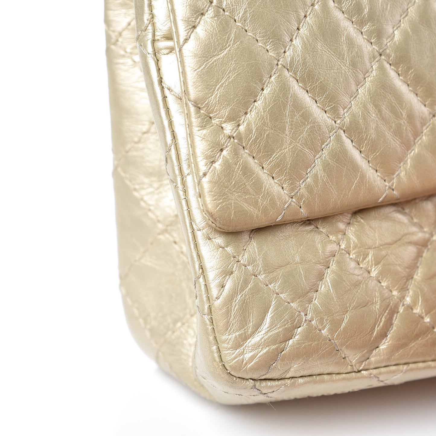 Metallic Aged Calfskin Quilted 2.55 Reissue 225 Flap Gold
