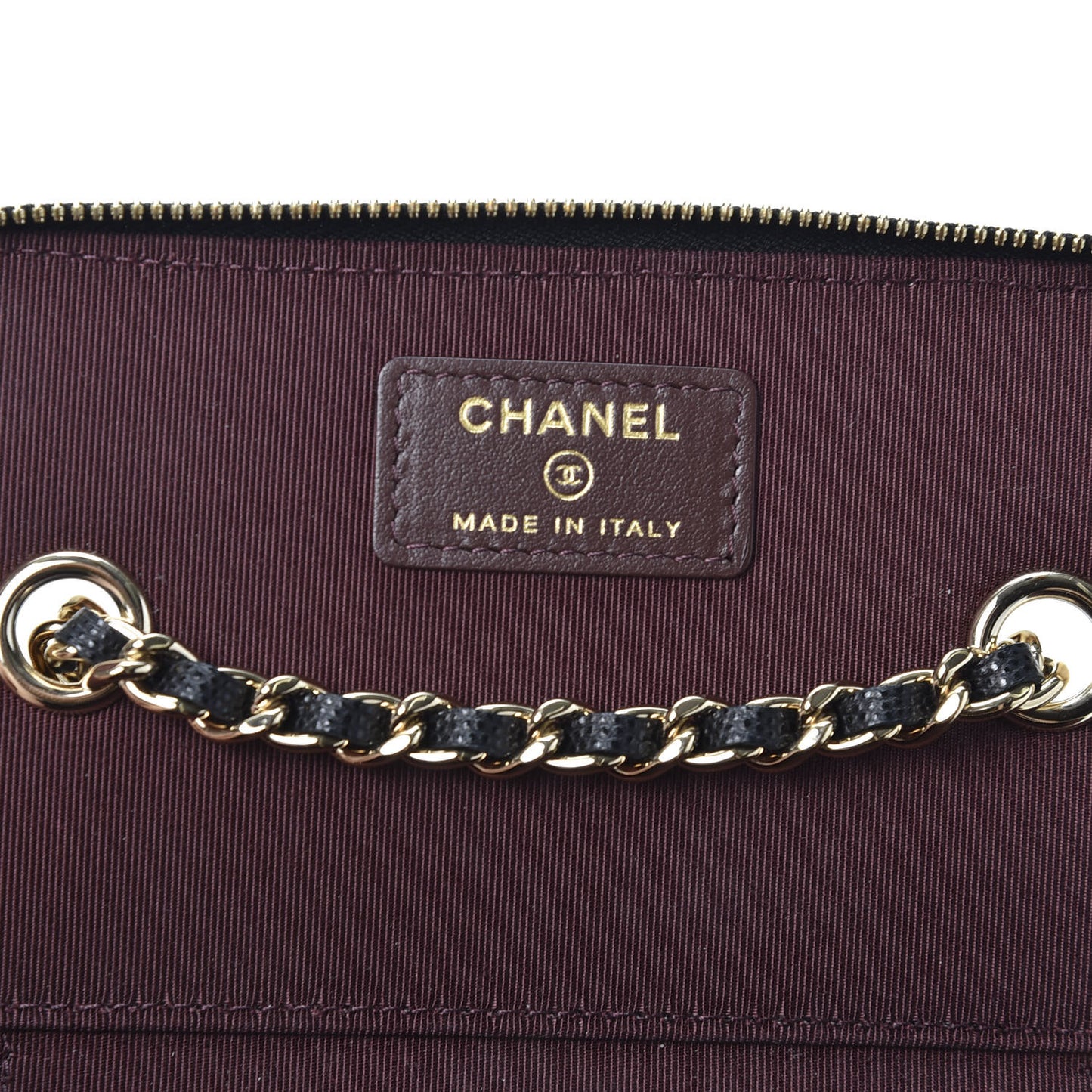 Caviar Quilted Small Vanity Case With Chain Black