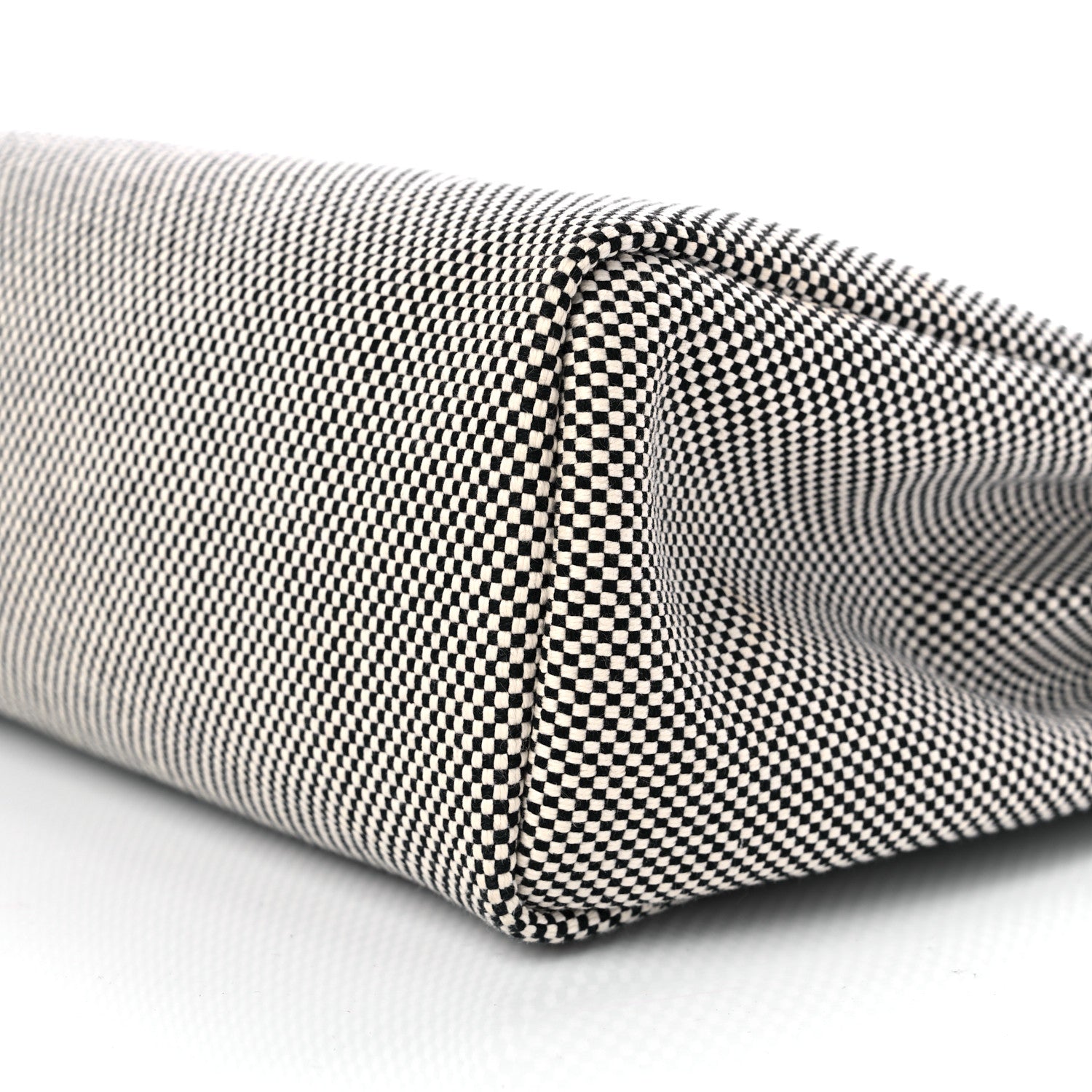 Hermes Vache Hunter Criss Viking Herbag Zip Retourne 31 PM Ecru Black 10 of 11