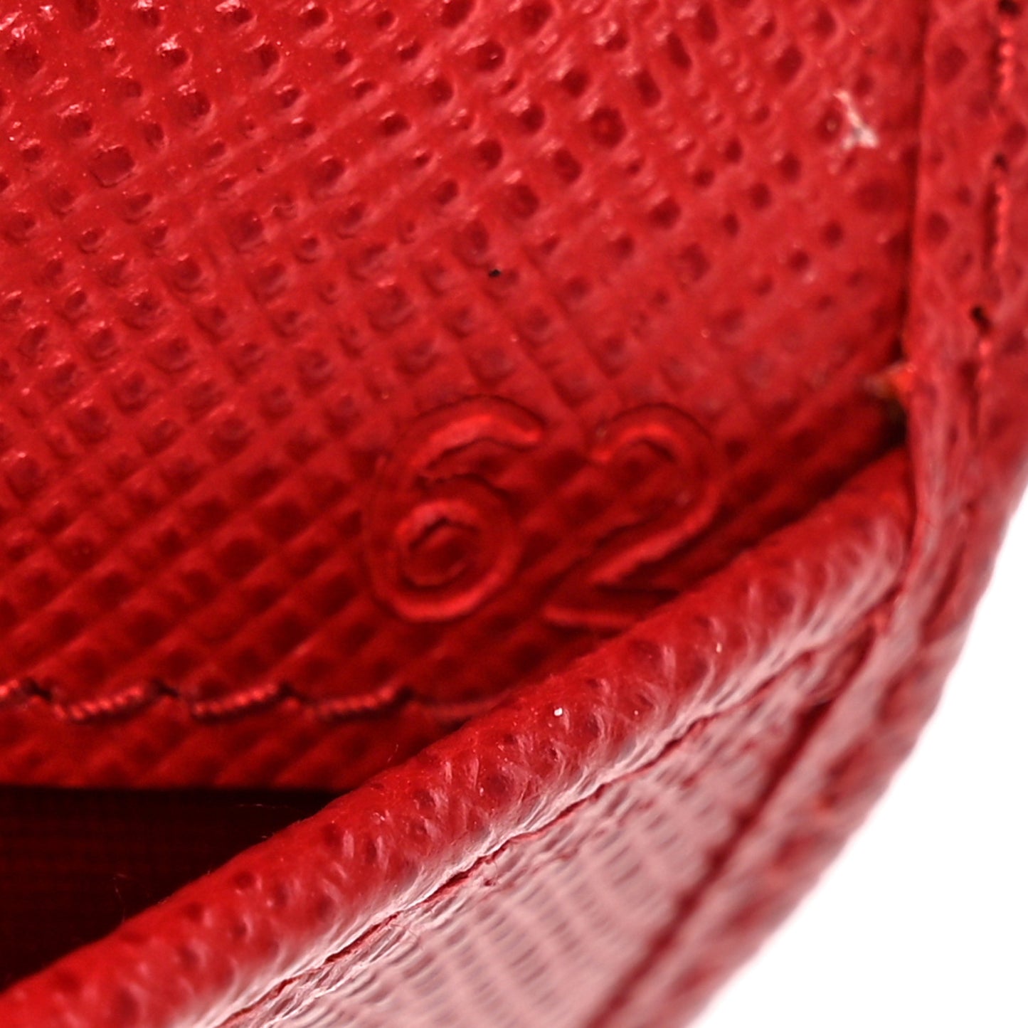 Saffiano Metal Medium Wallet Rosso