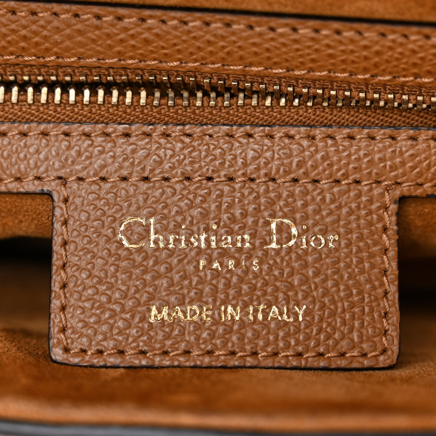 Grained Calfskin Saddle Bag Camello