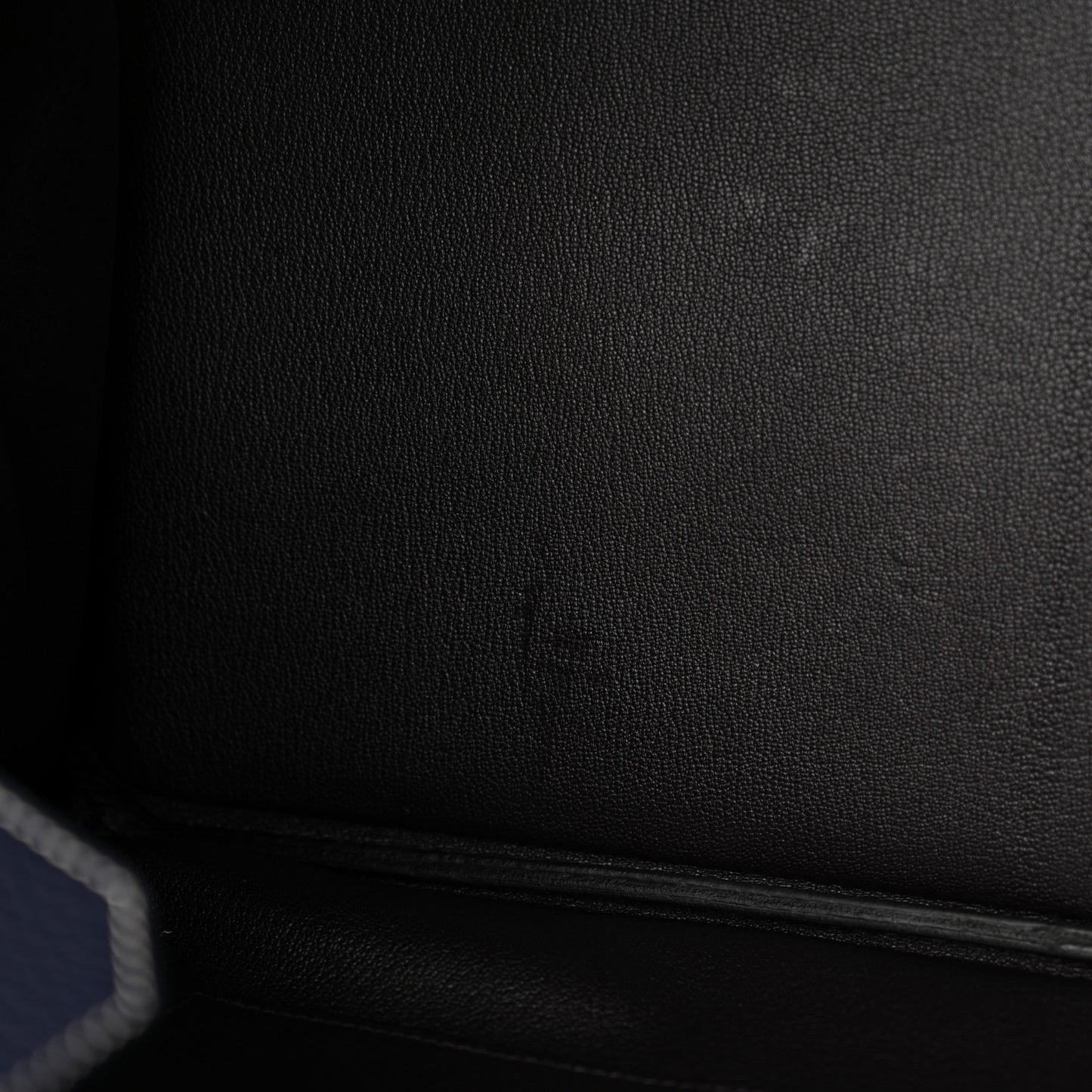 Togo Bi Color Horseshoe Birkin 40 Bleu Nuit Black