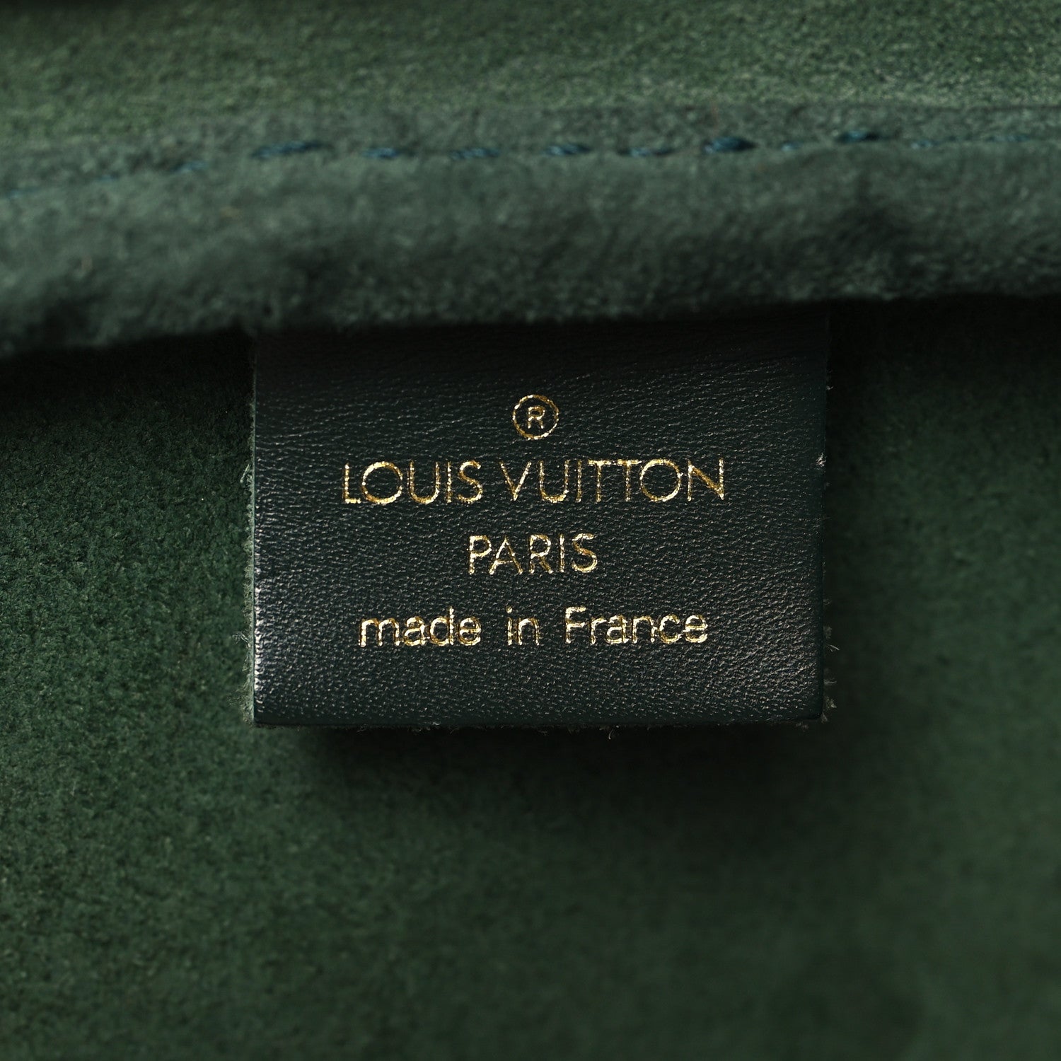 Louis Vuitton Taiga Kendall PM Epicea 5 of 11