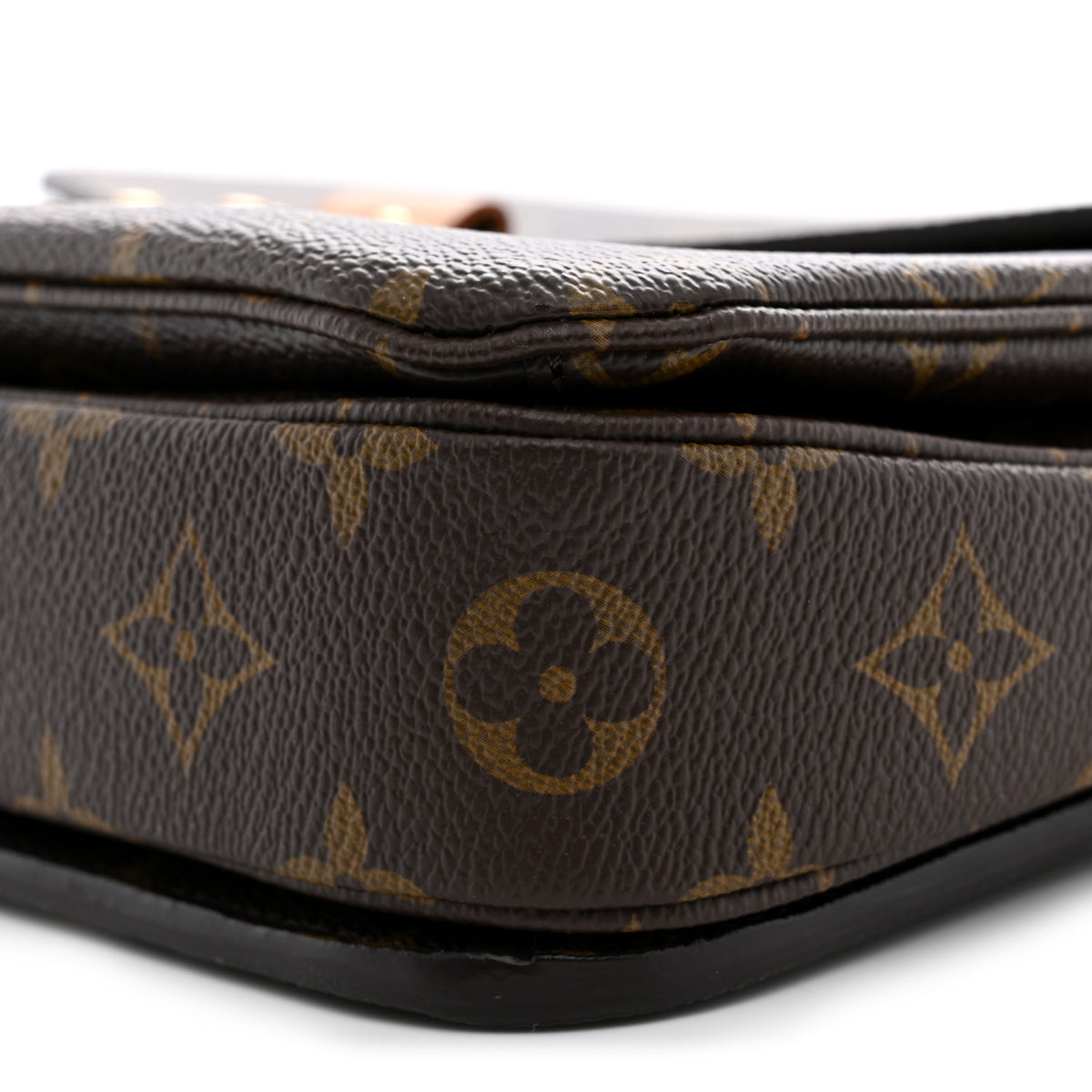 Louis Vuitton Monogram Pochette Metis 9 of 12