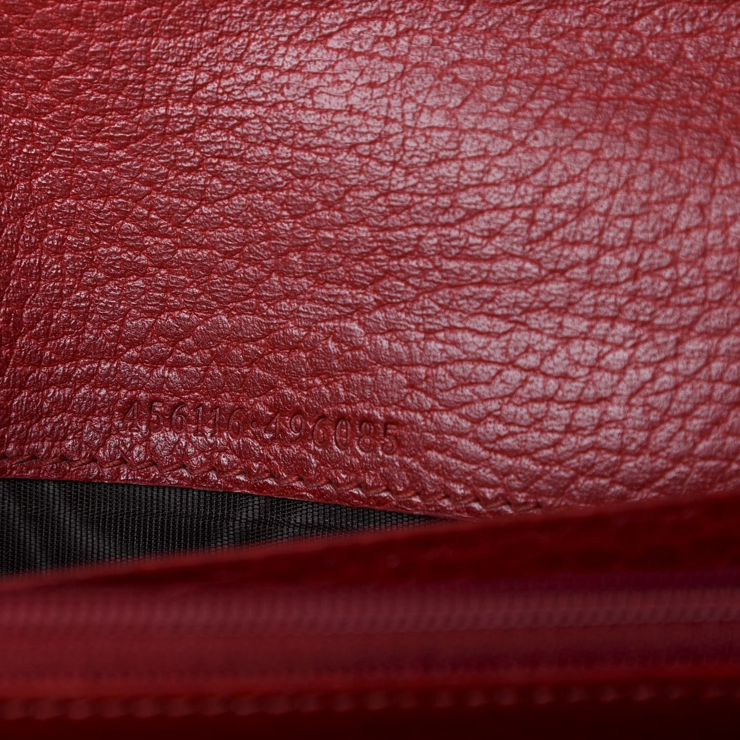Dollar Calfskin GG Marmont Continental Wallet Hibiscus Red
