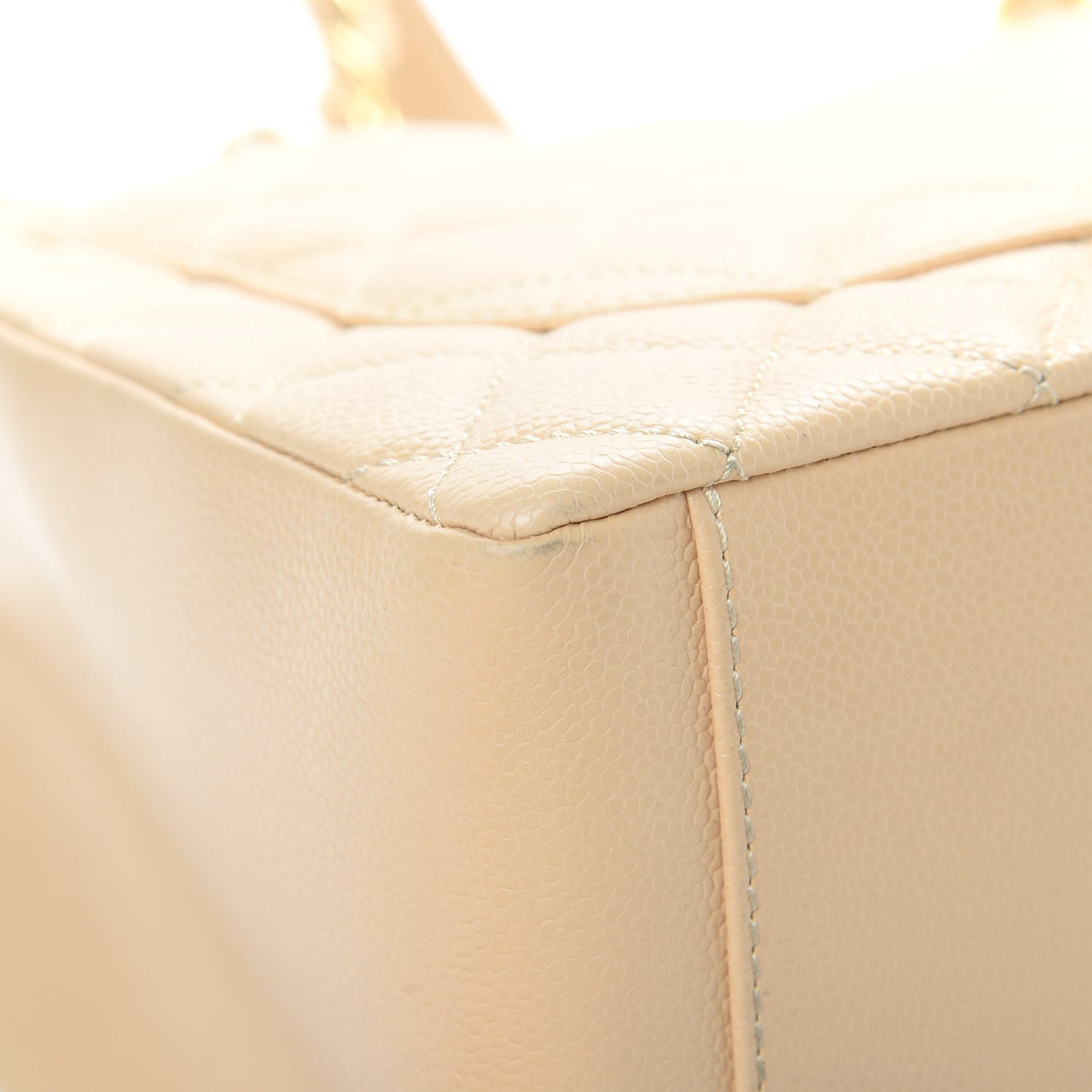 Caviar Quilted Grand Shopping Tote GST Beige Clair