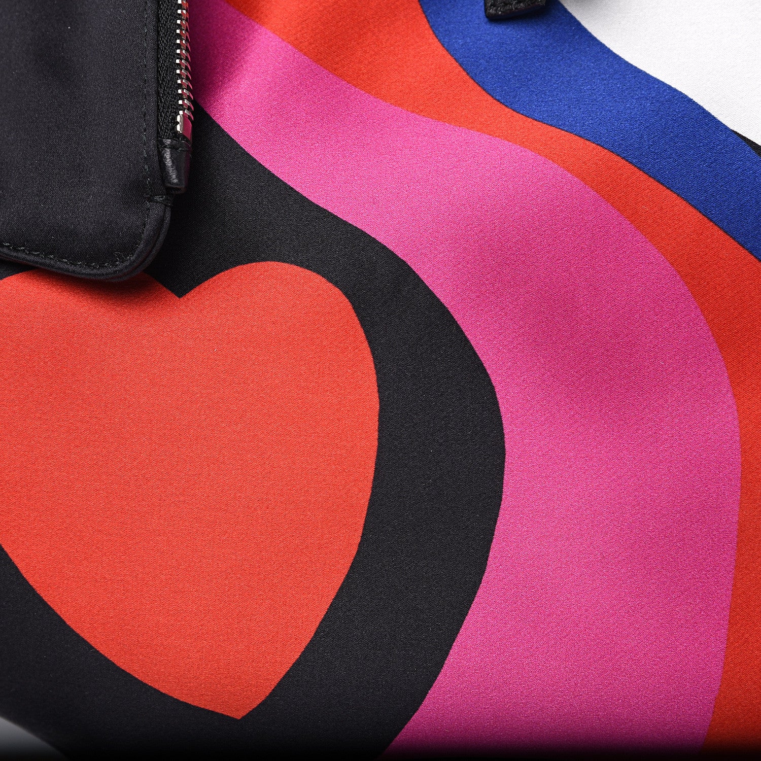 Alexander McQueen Silk Print De Manta Heart Print Clutch Black Red Pink 7 of 9