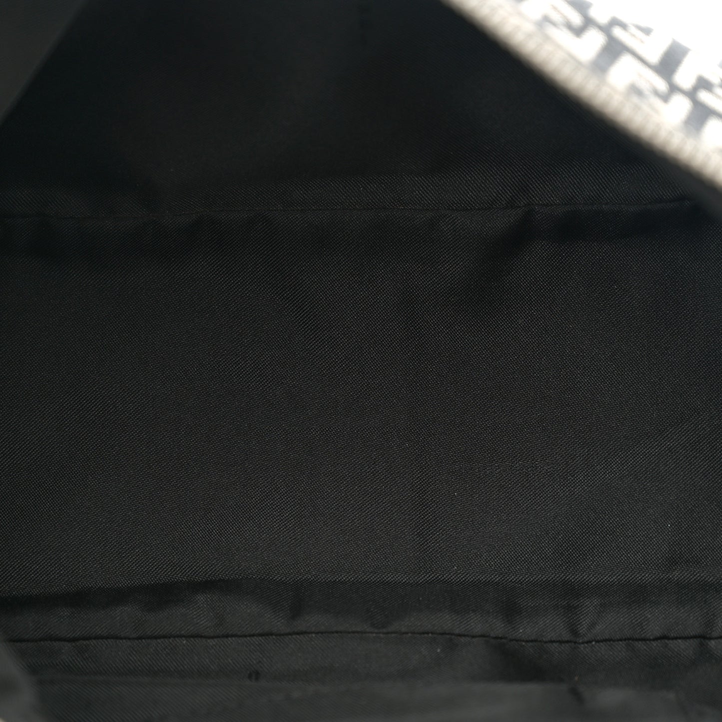 Zucchino Vitello Pochette Black White