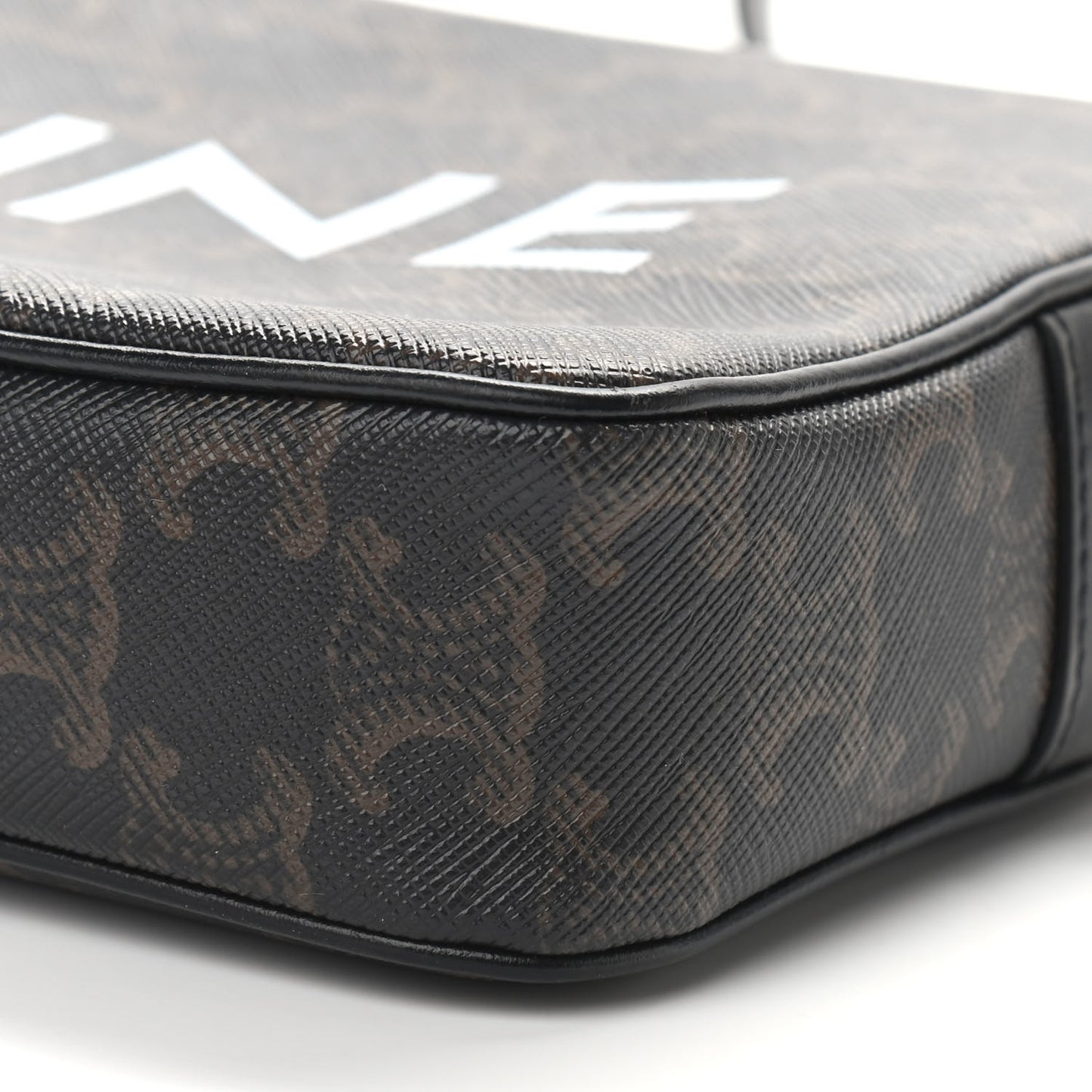 Triomphe Canvas Medium Messenger Bag Black