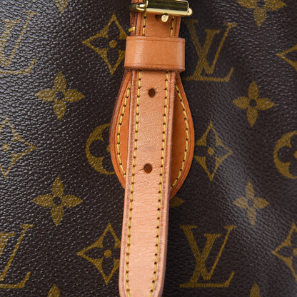 Louis Vuitton Monogram Petit Bucket 23 12 of 16