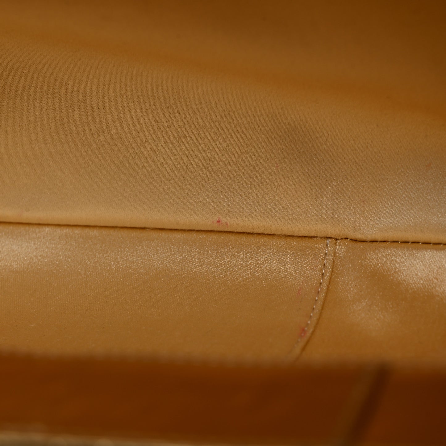 Metallic Lambskin Tweed We Need 5x5=CC Clutch Gold