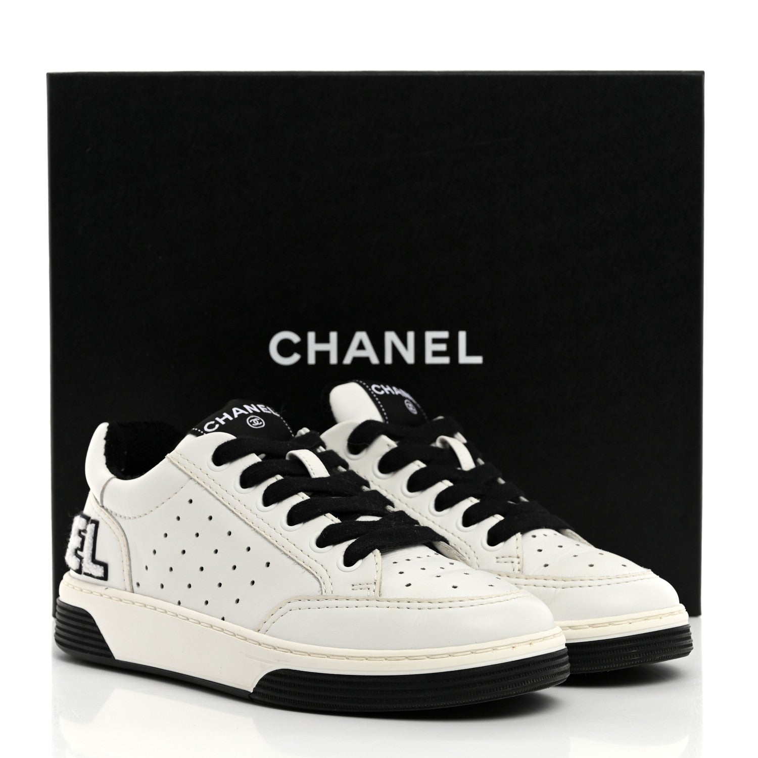 Chanel Calfskin Womens Logo Sneakers 35 Black White 10 of 10