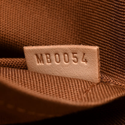 Louis Vuitton Monogram Sac Squash 7 of 18