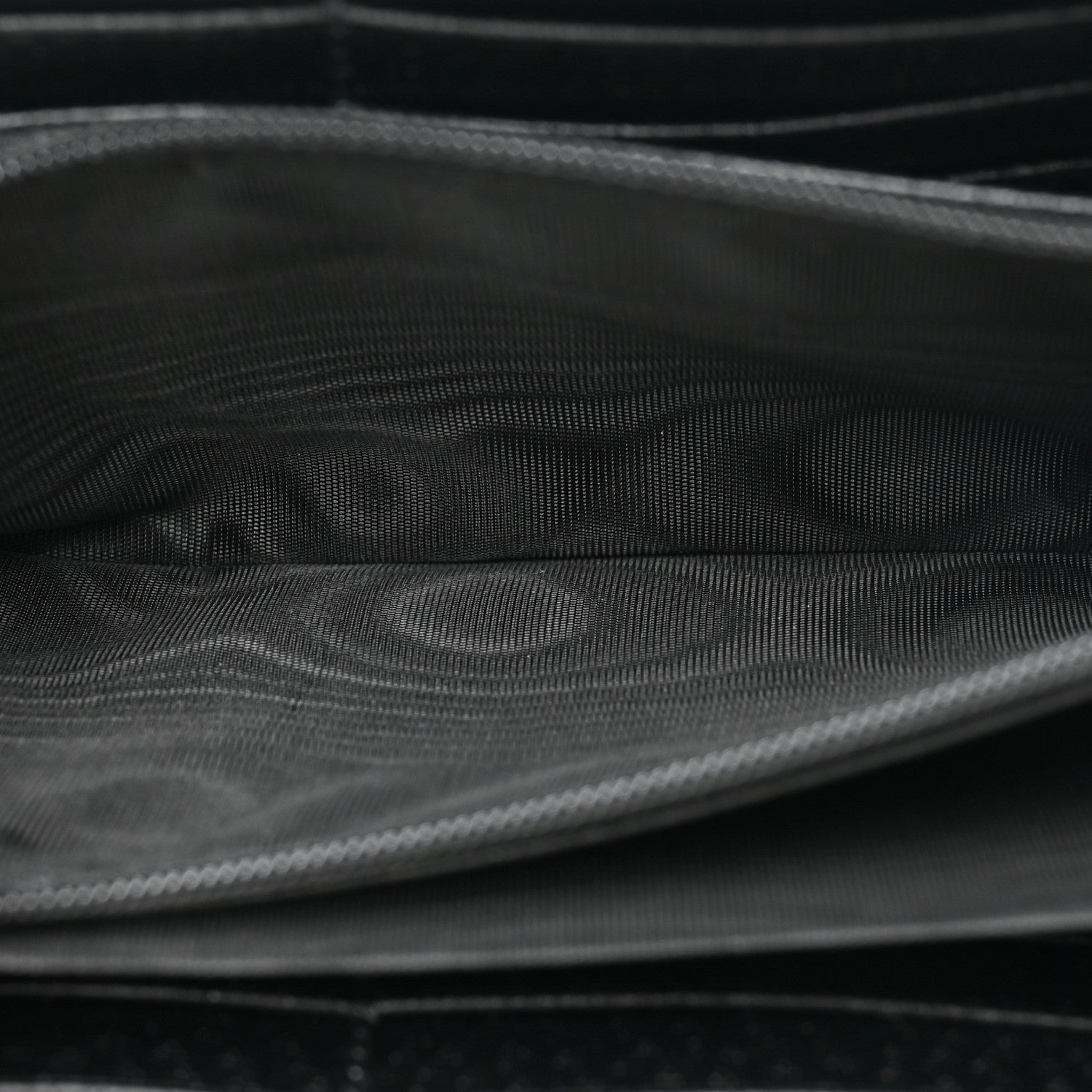 Gucci Dollar Calfskin Boar Effect GG Marmont Zip Around Wallet Black 7 of 14