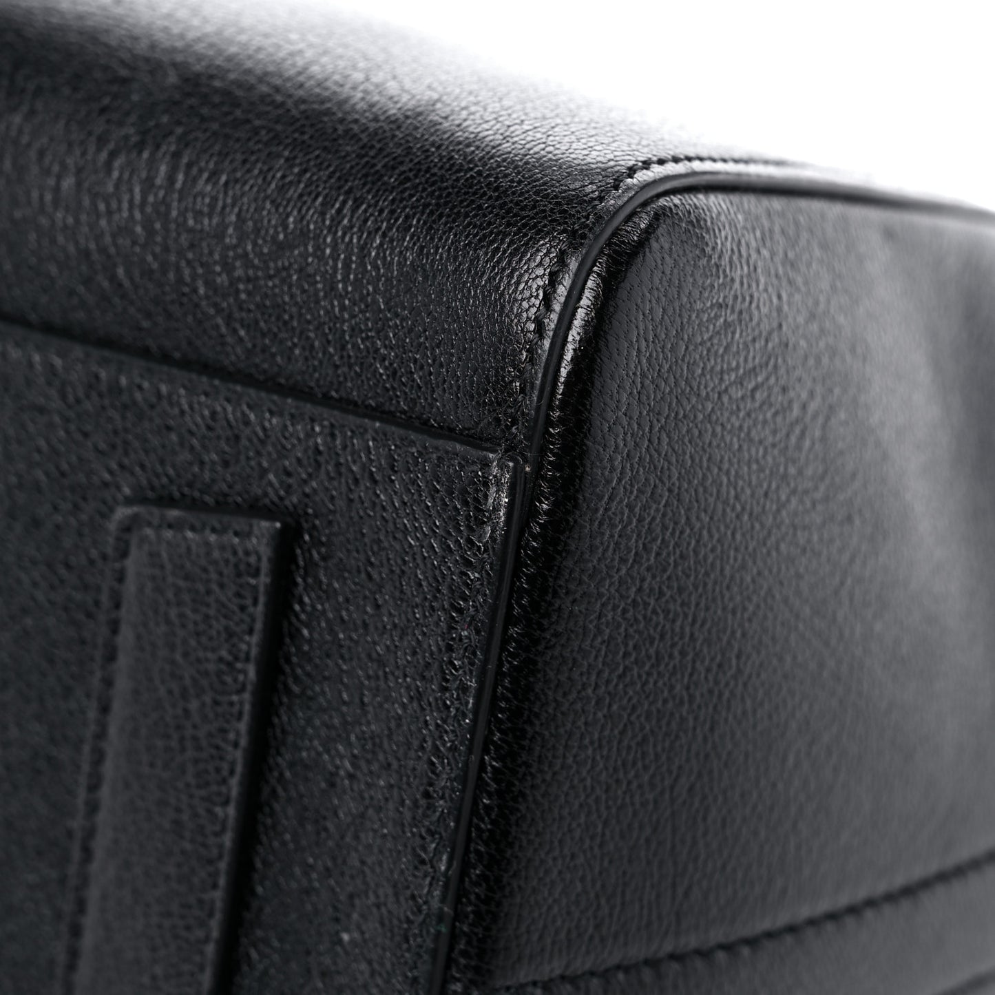 Sugar Goatskin Medium Antigona Black