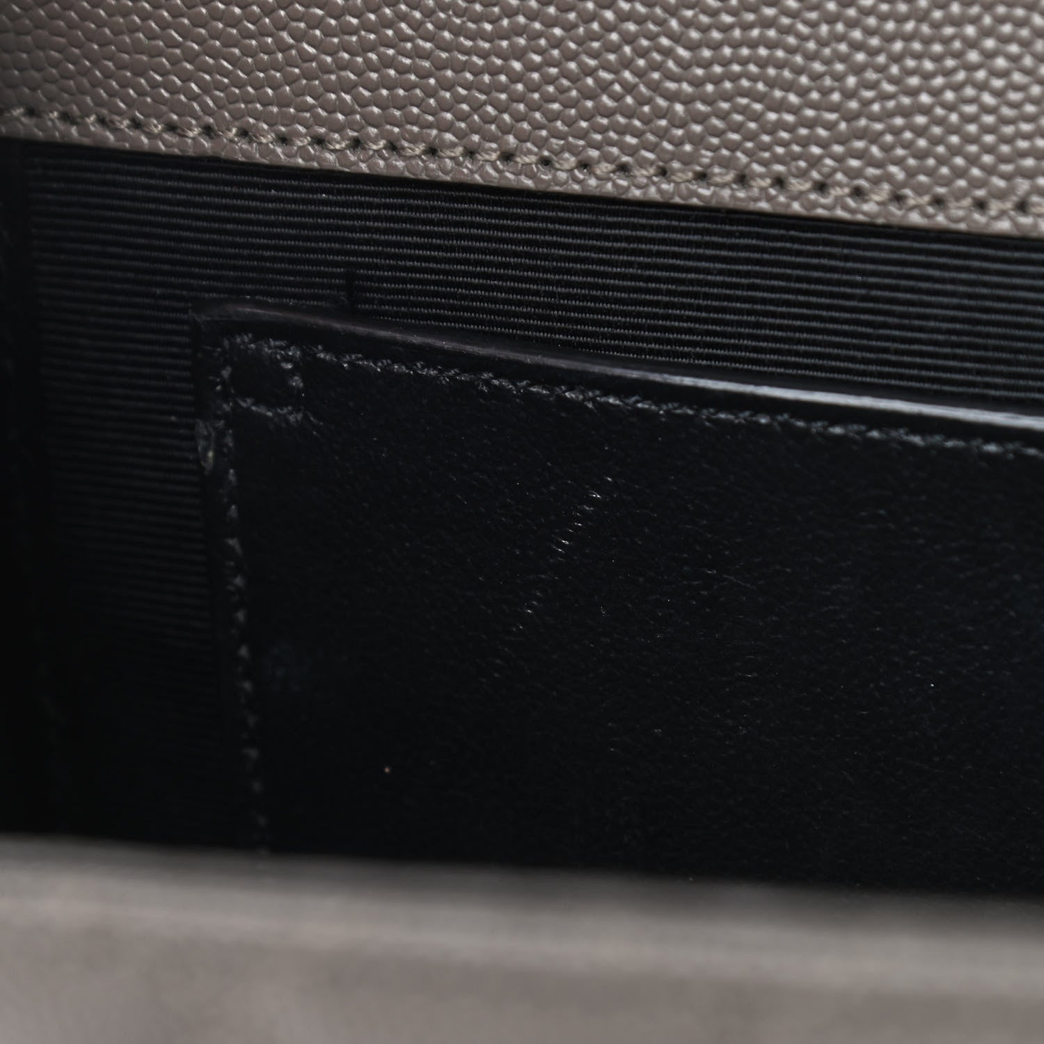 Saint Laurent Grain De Poudre Textured Mixed Matelasse Medium Triquilt Monogram Satchel Earth 6 of 15