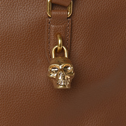 Alexander McQueen Pebbled Calfskin Large Skull Padlock Zip Around Tote Cuoio 10 of 11