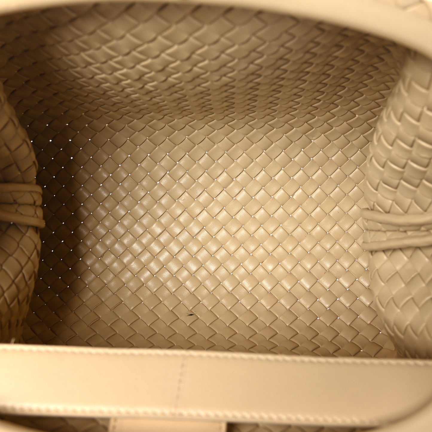 Nappa Intrecciato Padded The Handle Tote Porridge