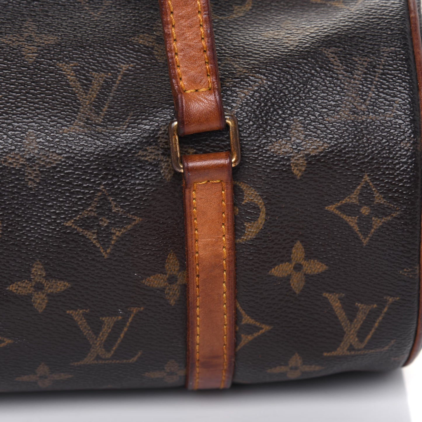 Monogram Papillon 26