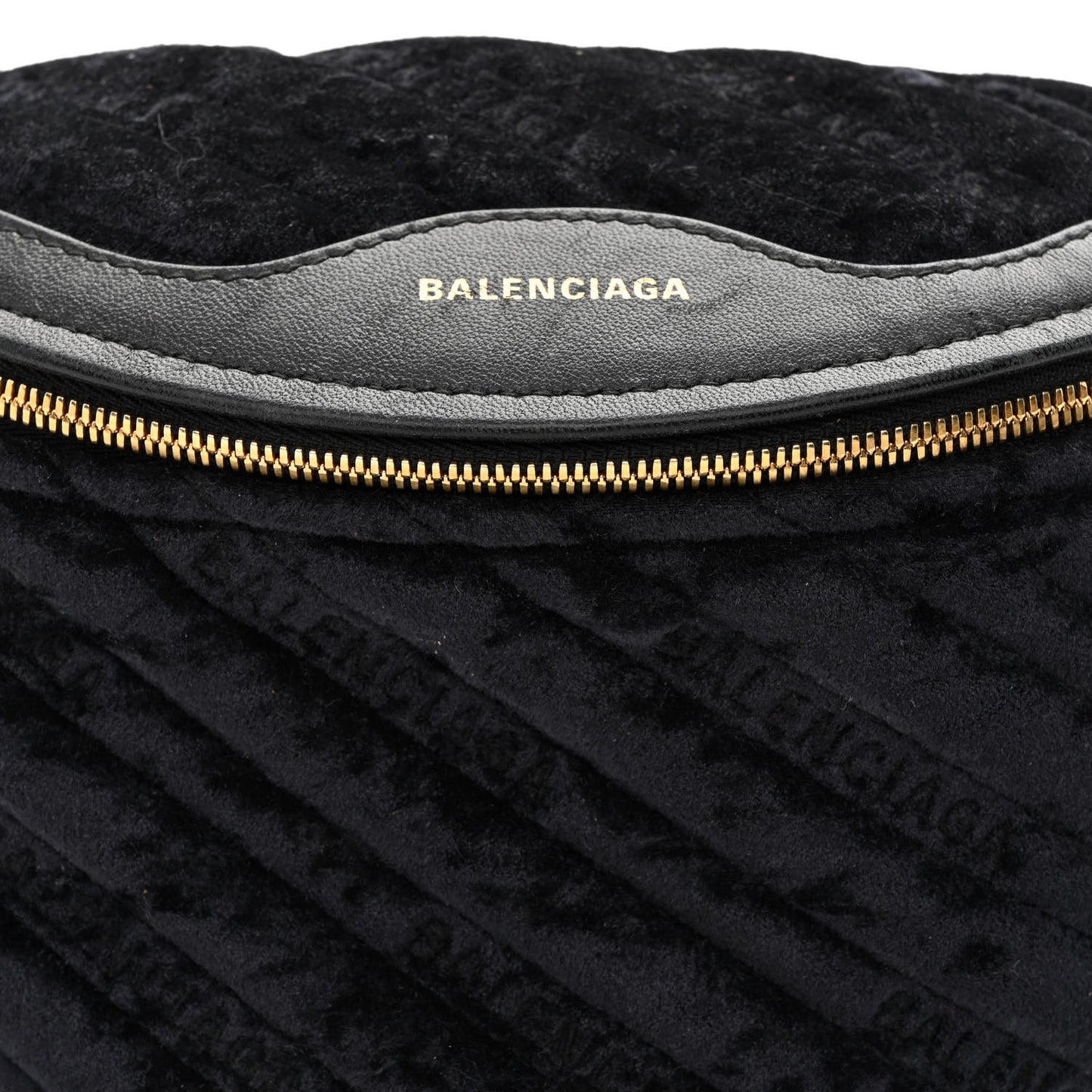Crushed Velvet Logo Embossed XXS Souvenir Belt Bag Black