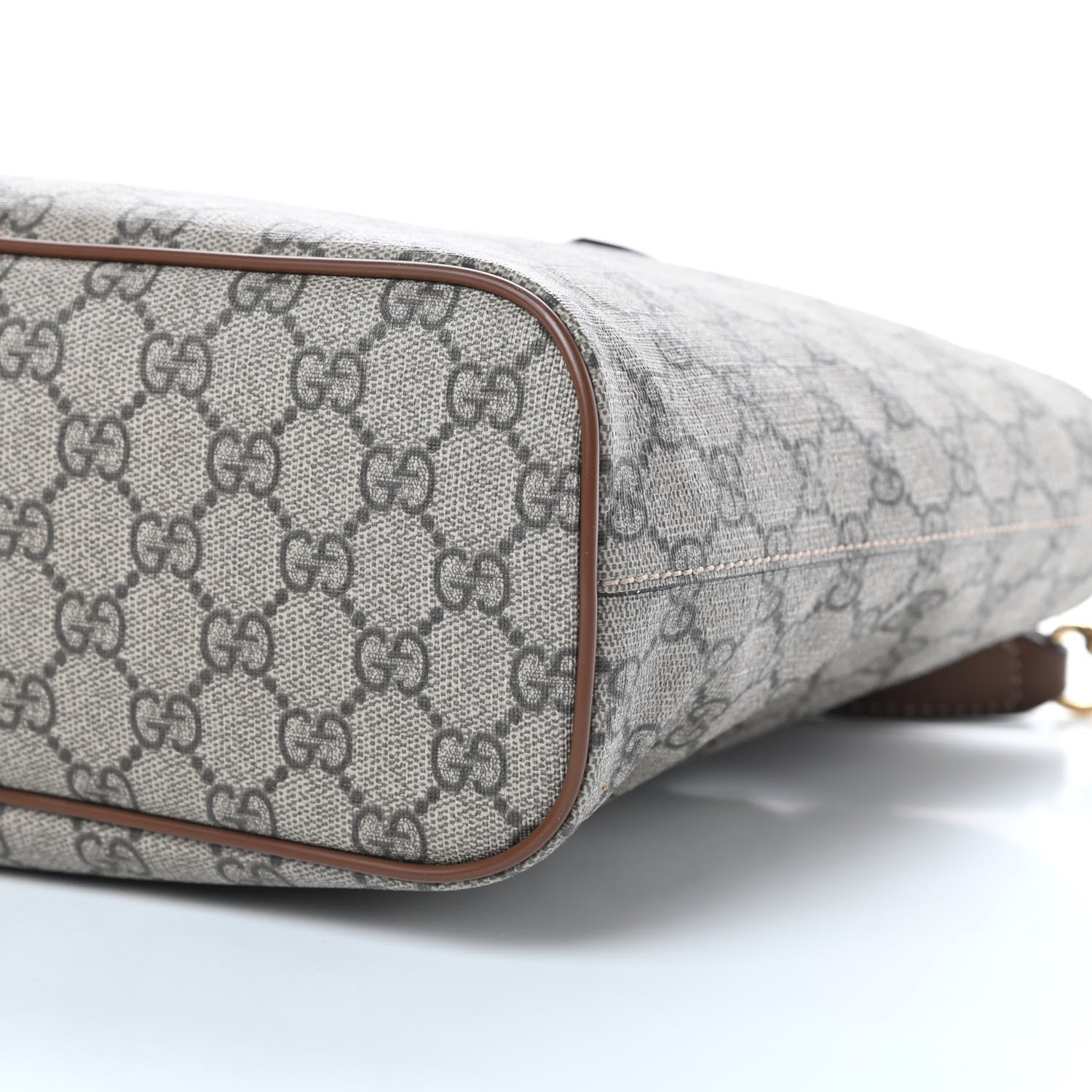 Gucci Soft GG Supreme Monogram Small Crossbody Tote Beige Cuir 10 of 10