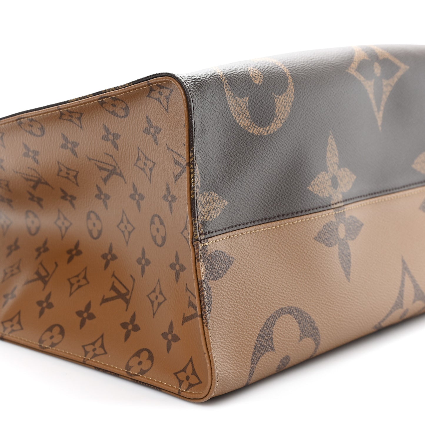 Reverse Monogram Giant Onthego GM