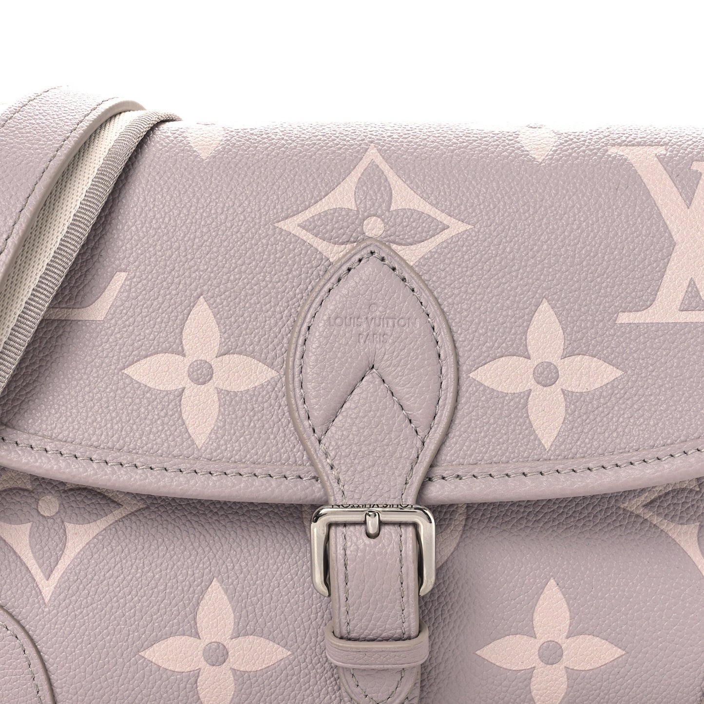 Empreinte Monogram Giant Diane Brume Quartz