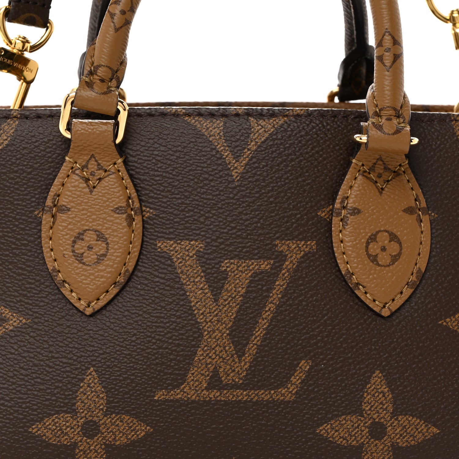 Louis Vuitton Reverse Monogram Giant OnTheGo East West 8 of 10