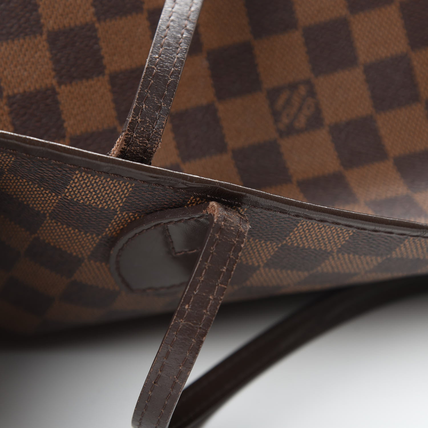 Louis Vuitton Damier Ebene Neverfull MM 18 of 22
