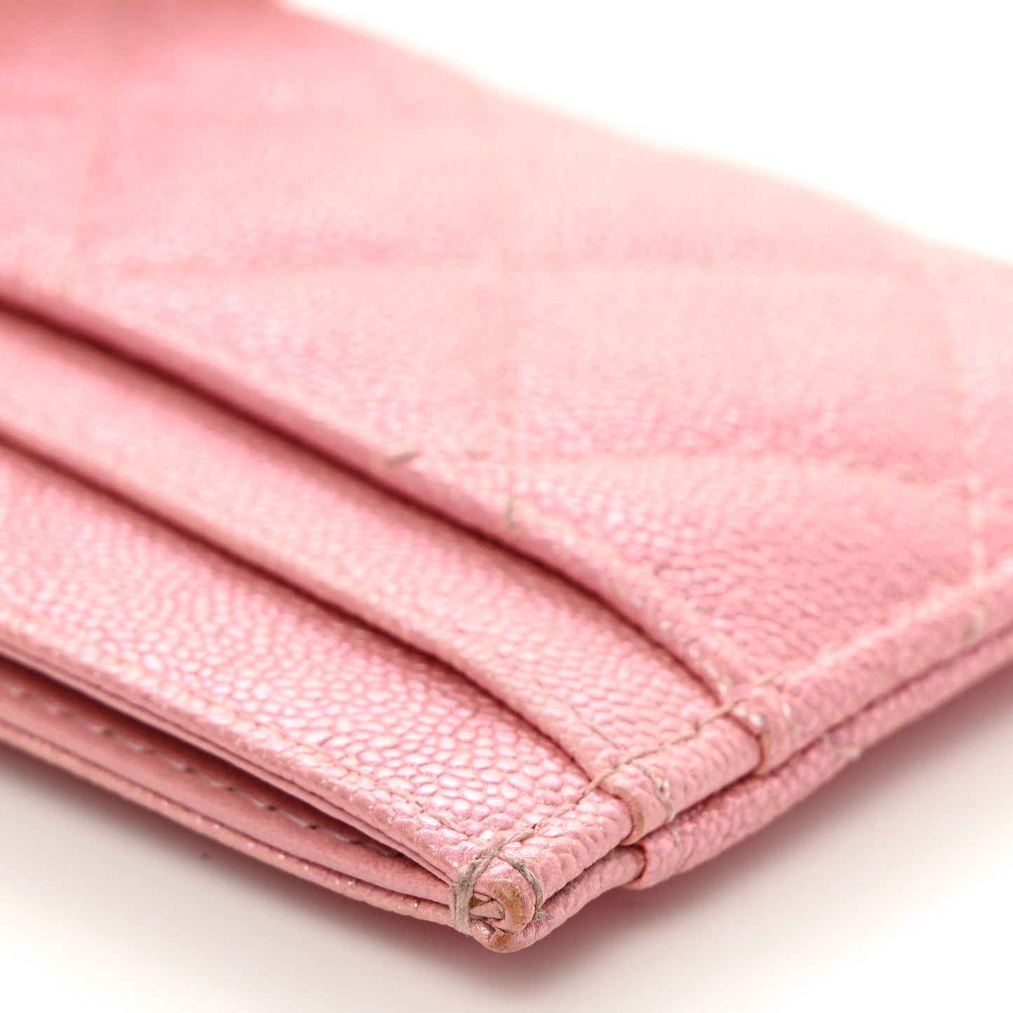 Iridescent Caviar Quilted Card Holder Pink