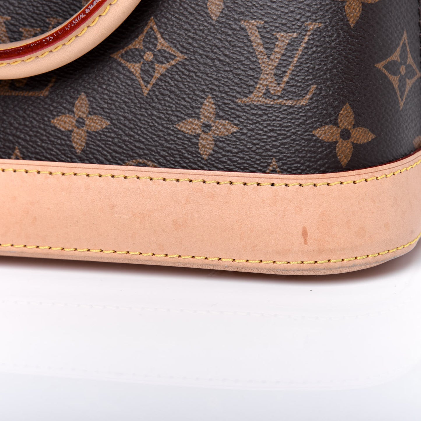 Monogram Alma BB
