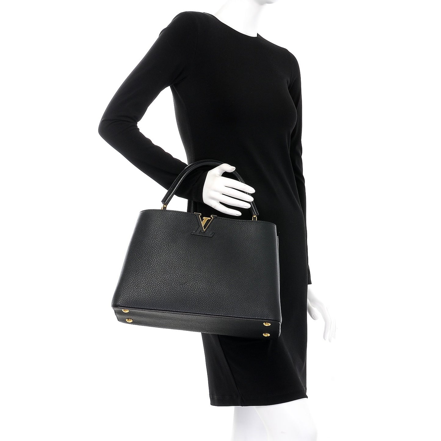 Taurillon Capucines MM Black