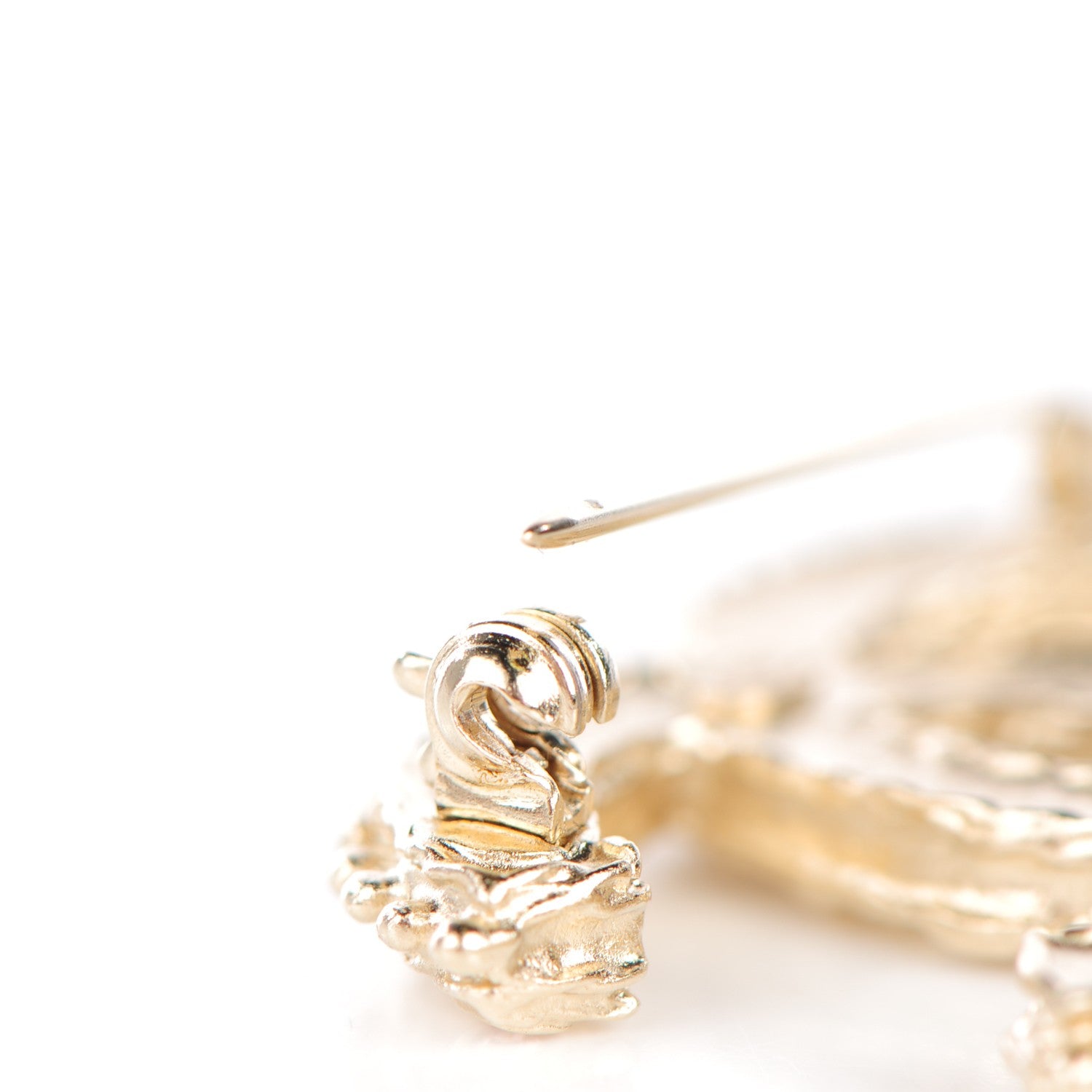 Chanel Crystal CC Brooch Light Gold 5 of 5