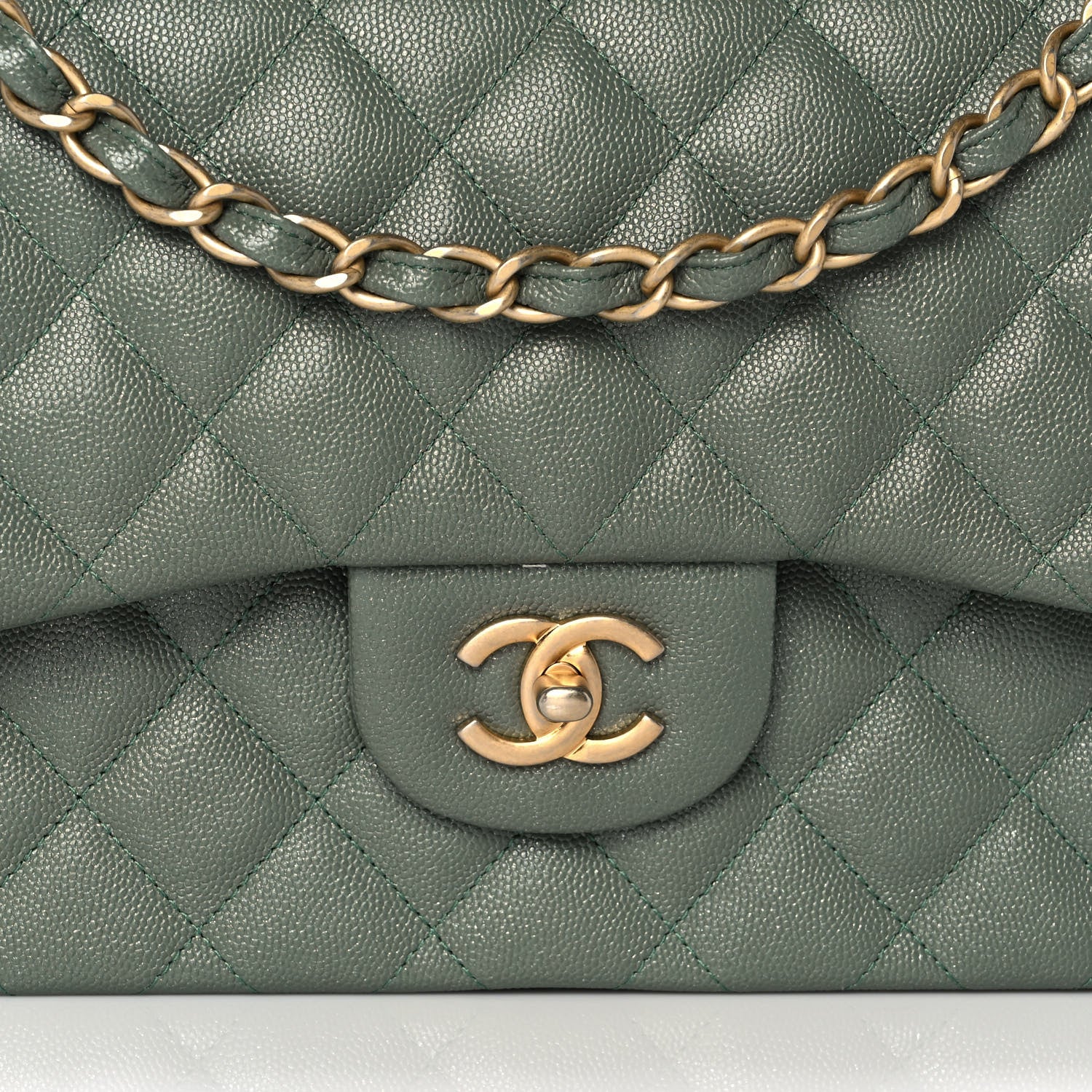Chanel Iridescent Caviar Quilted Jumbo Double Flap Green 10 of 10
