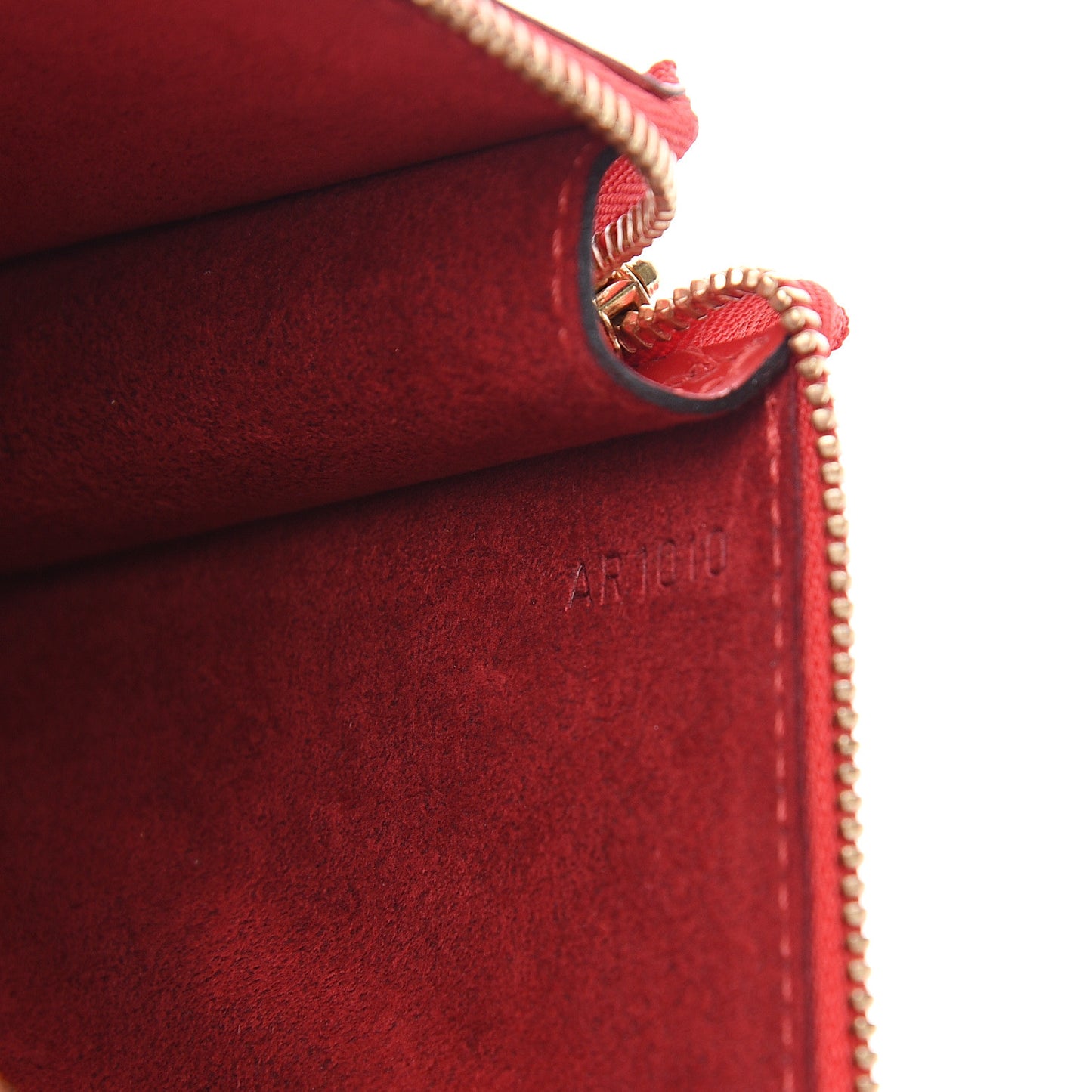Epi Pochette Accessories 24 Castillan Red