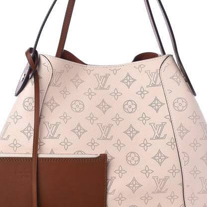Louis Vuitton Mahina Hina MM Cream 6 of 8