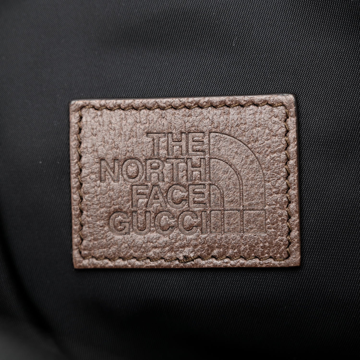 Gucci X THE NORTH FACE Econyl Nylon Medium Backpack Black Ivory New Acero Crop 8 of 11