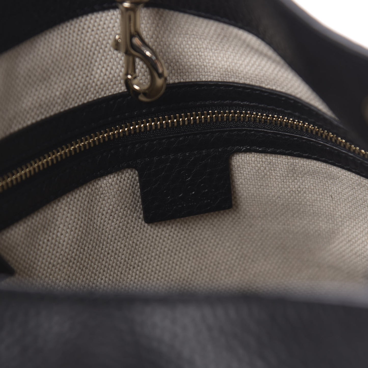 Pebbled Calfskin Medium Soho Chain Shoulder Bag Black