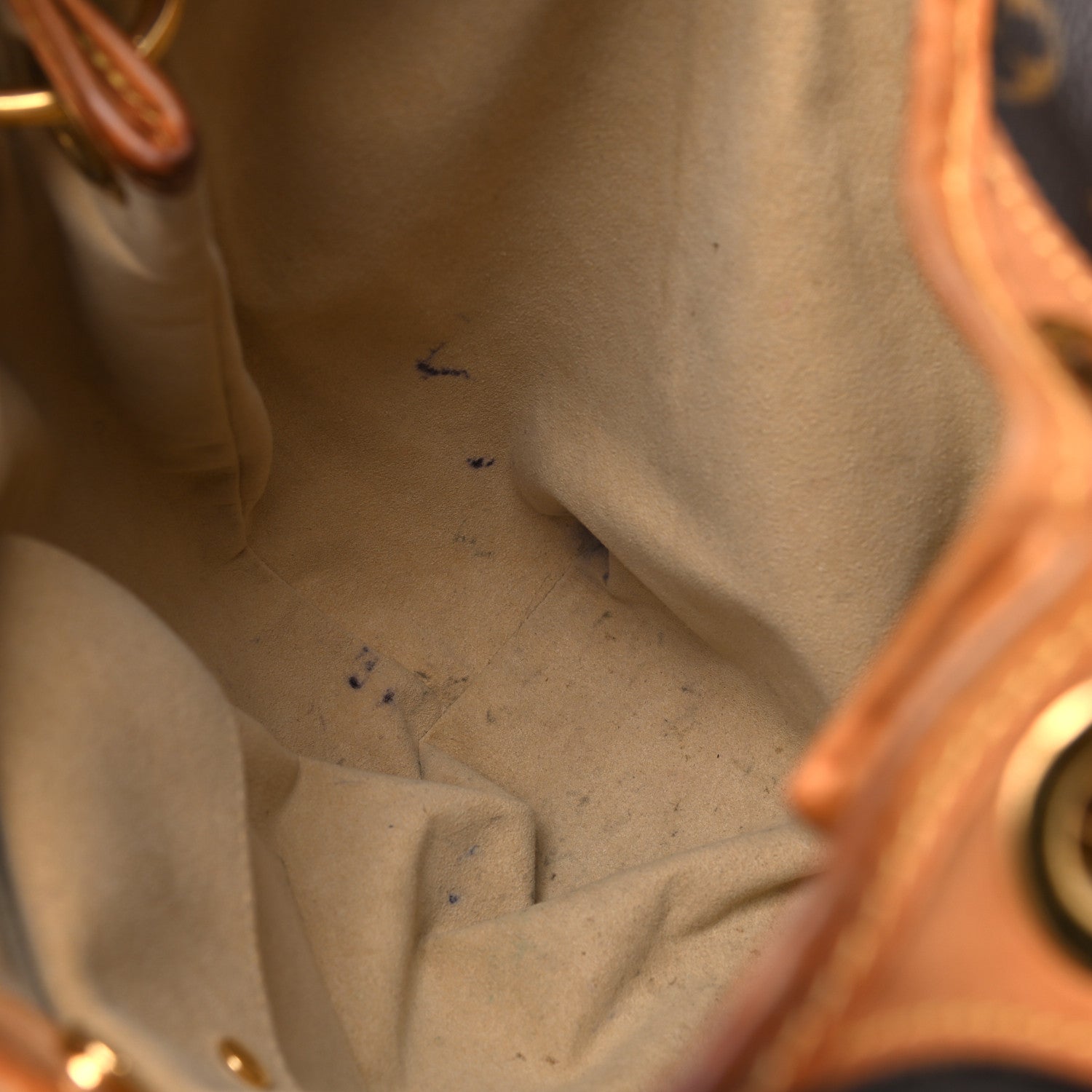 Louis Vuitton Monogram Galliera GM 7 of 20