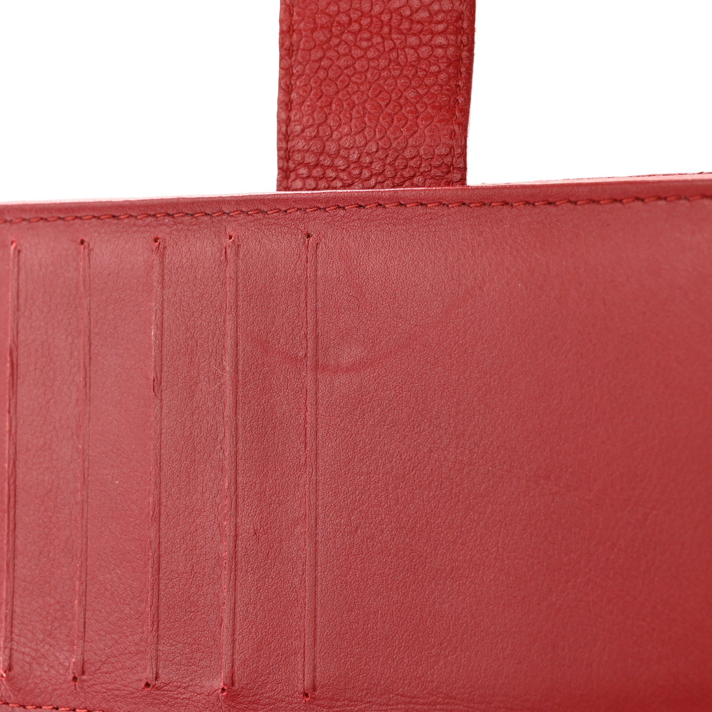 Caviar Quilted Zipped Pocket Wallet Red