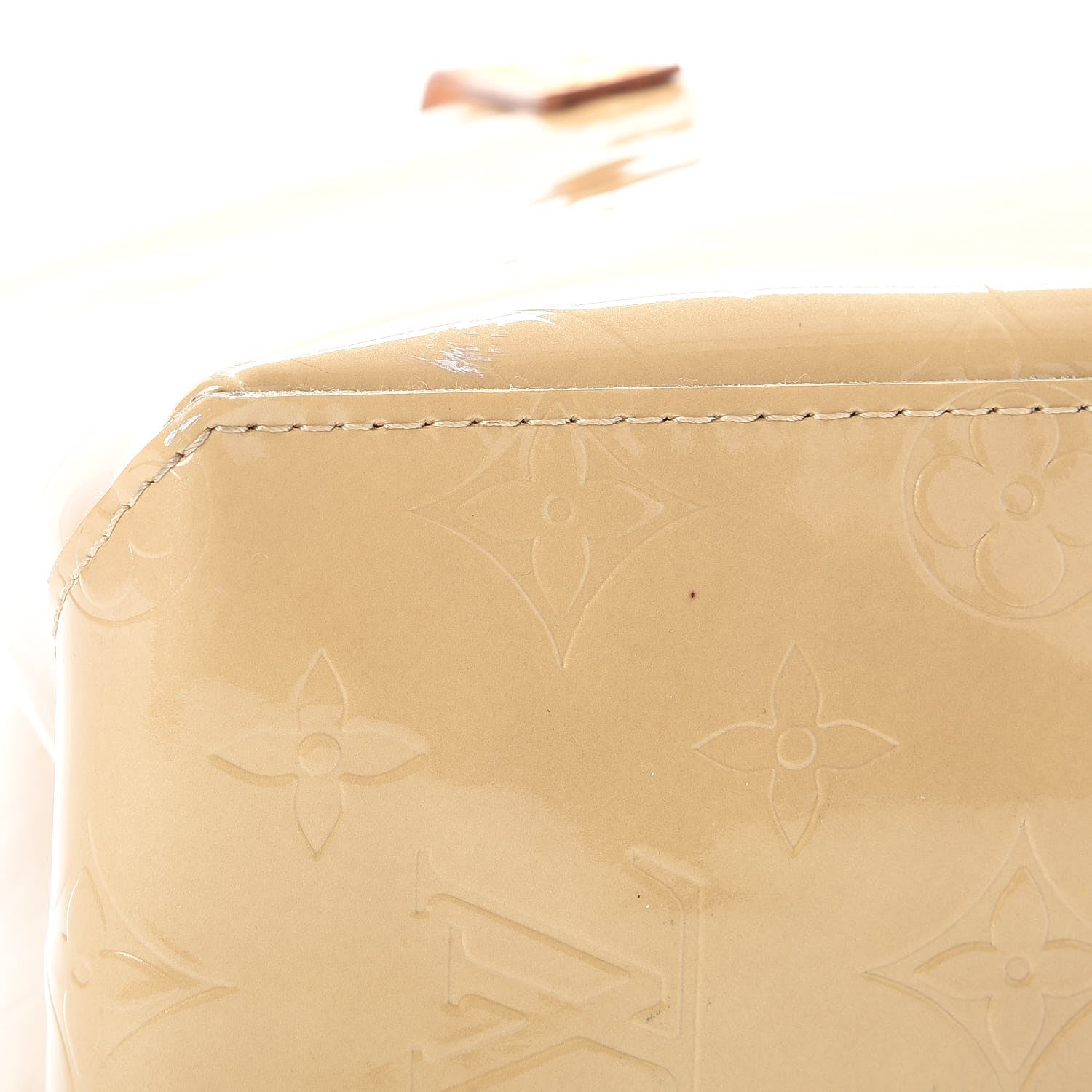 Louis Vuitton Vernis Reade PM Beige 12 of 16