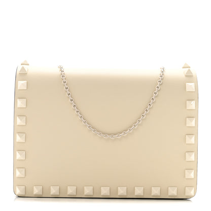 Valentino Garavani Calfskin Lacquer Monochrome Rockstud Wallet On Chain Ivory 1 of 11