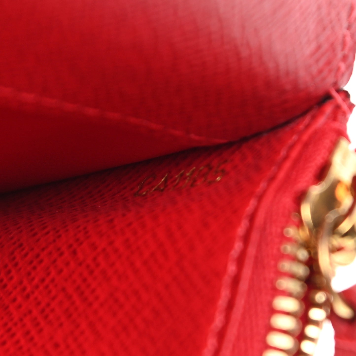 Damier Ebene Insolite Wallet Rouge