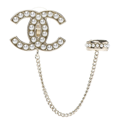 Chanel Pearl CC Chain Cuff Single Earring Gold Pearly White 1 of 5