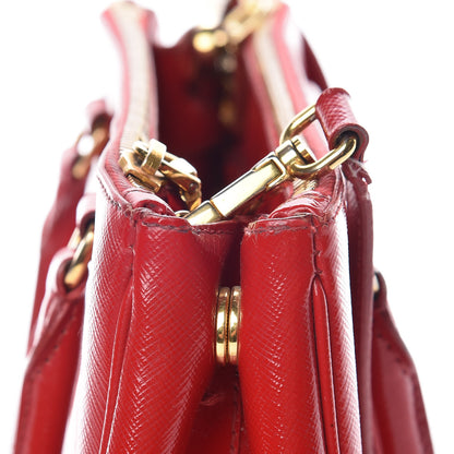 Prada Saffiano Vernice Small Galleria Double Zip Rosso 12 of 25