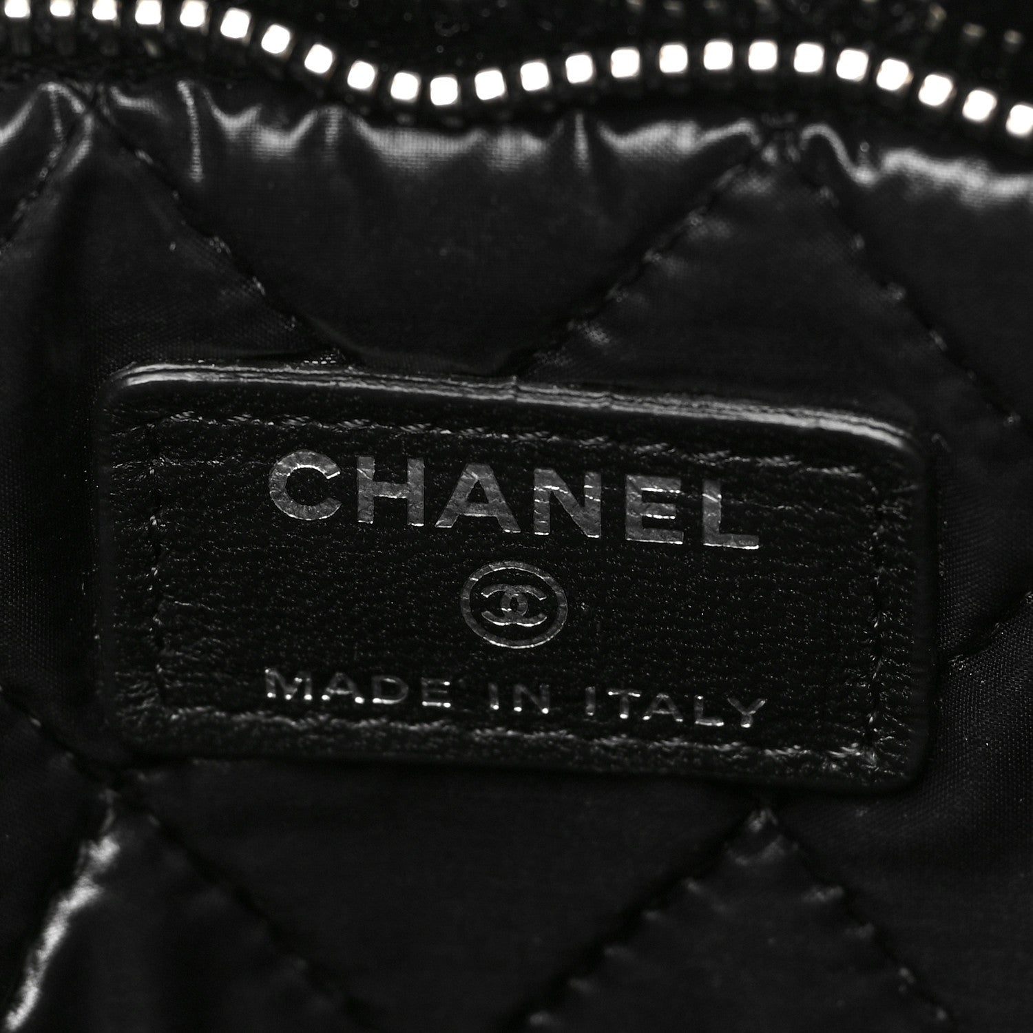 Chanel Patent Calfskin Quilted Beauty CC Clutch Black 6 of 6