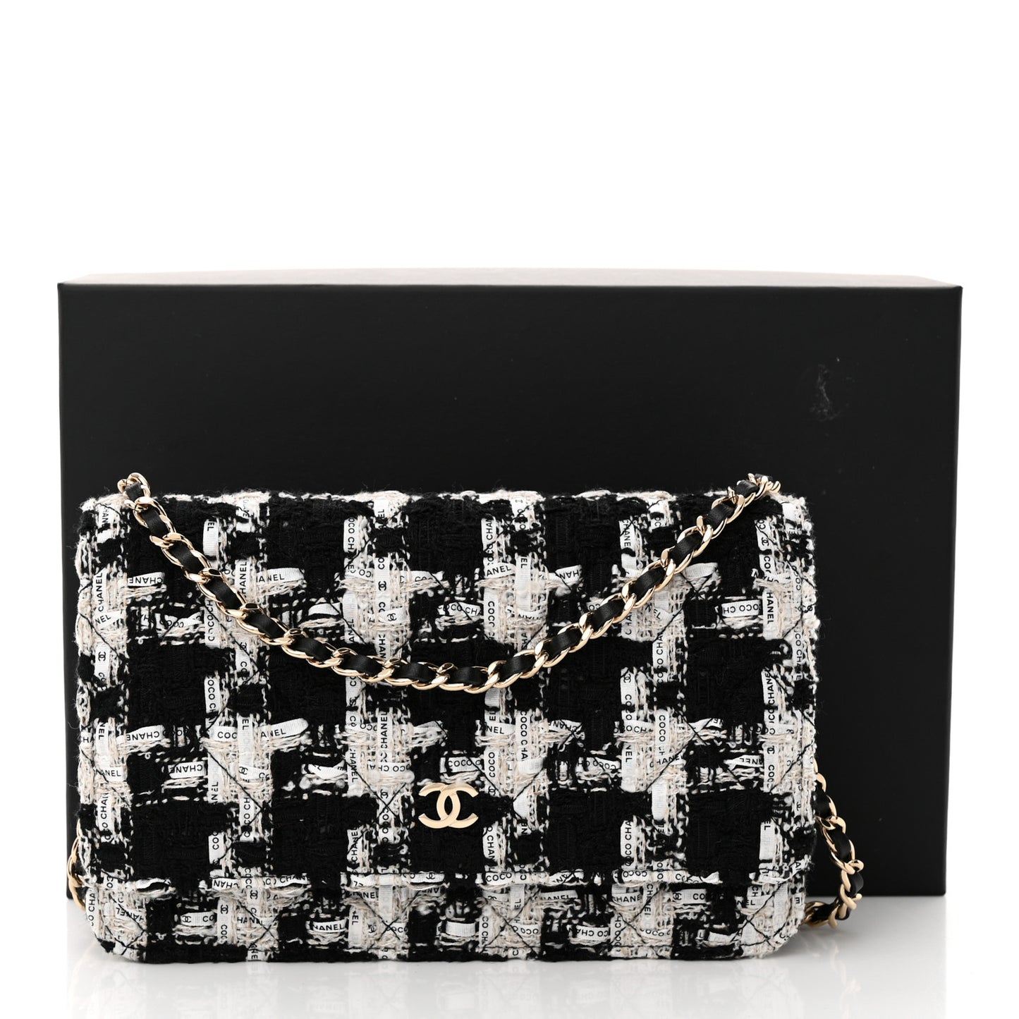 Tweed Quilted Wallet On Chain WOC Black Ecru White